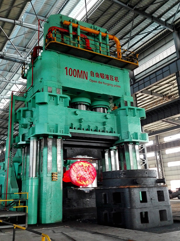 8000T鍛(duan)造液壓(yā)機-萊蕪(wú)金雷